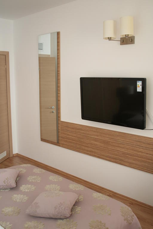 Top Rooms Aparthotel บูคาเรสต์ ห้อง รูปภาพ