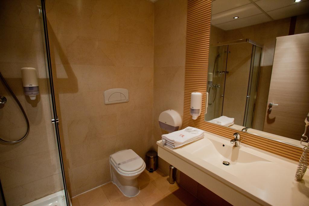 Top Rooms Aparthotel บูคาเรสต์ ห้อง รูปภาพ